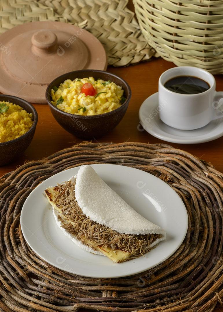 Foto Carnes de Sol Tapioca Requeijão Cuscuz Café Manhã Típico Nordeste Brasileiro