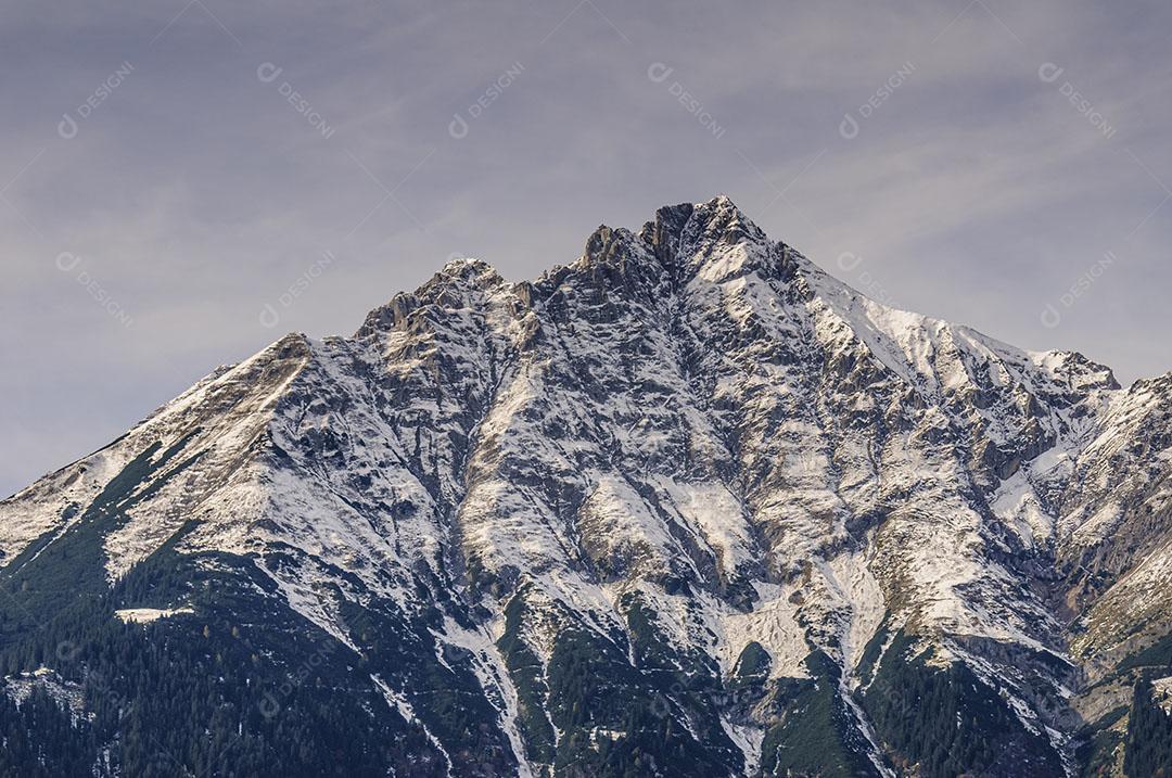Alpes Austríacos Innsbruck Tirol Áustria Montanhas Imagem JPG