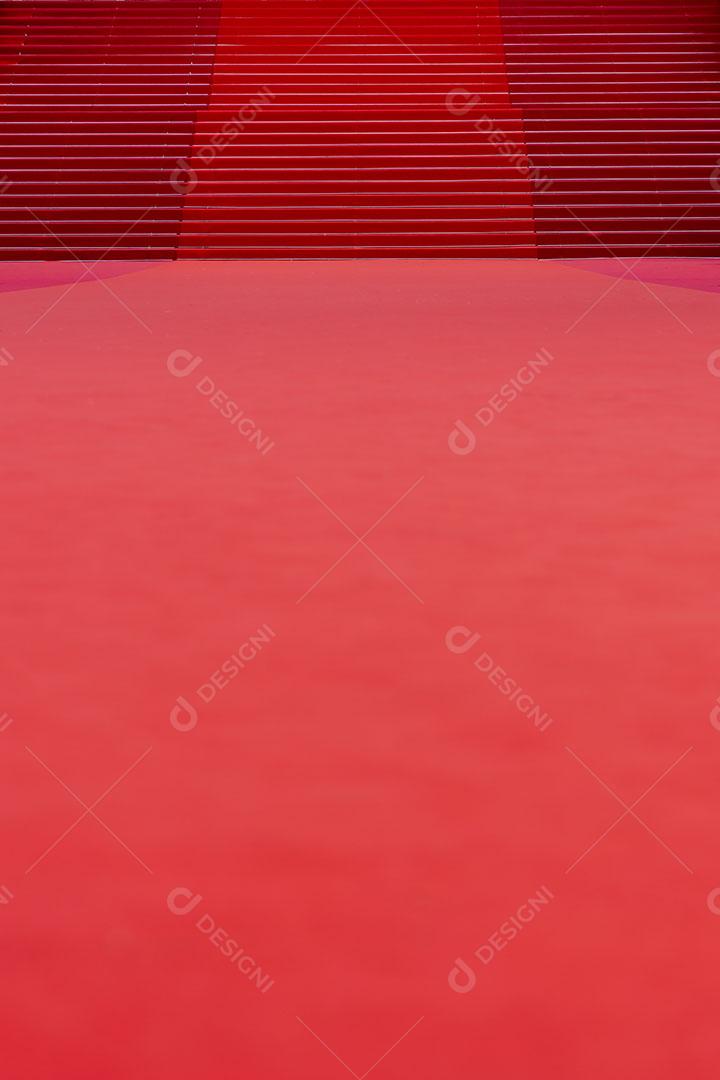 Tapete Vermelho Com Escadas Ao Fundo Imagem JPG