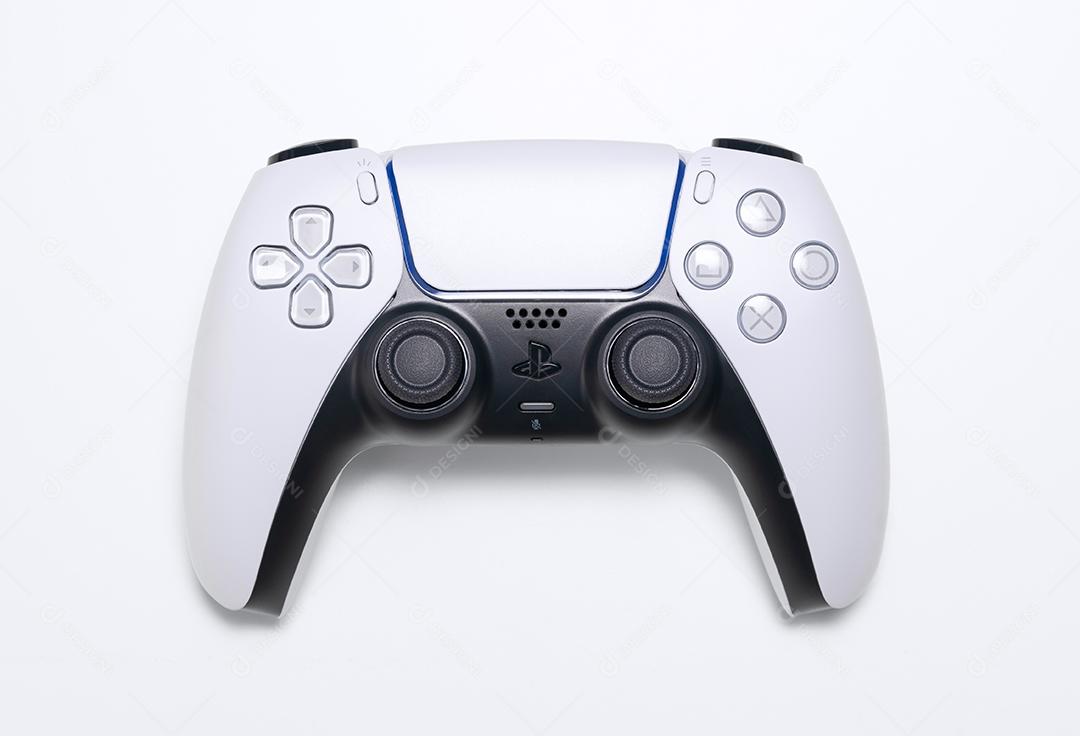 Garoto Com Controlador de Próxima Geração Em Suas Mãos Imagem JPG