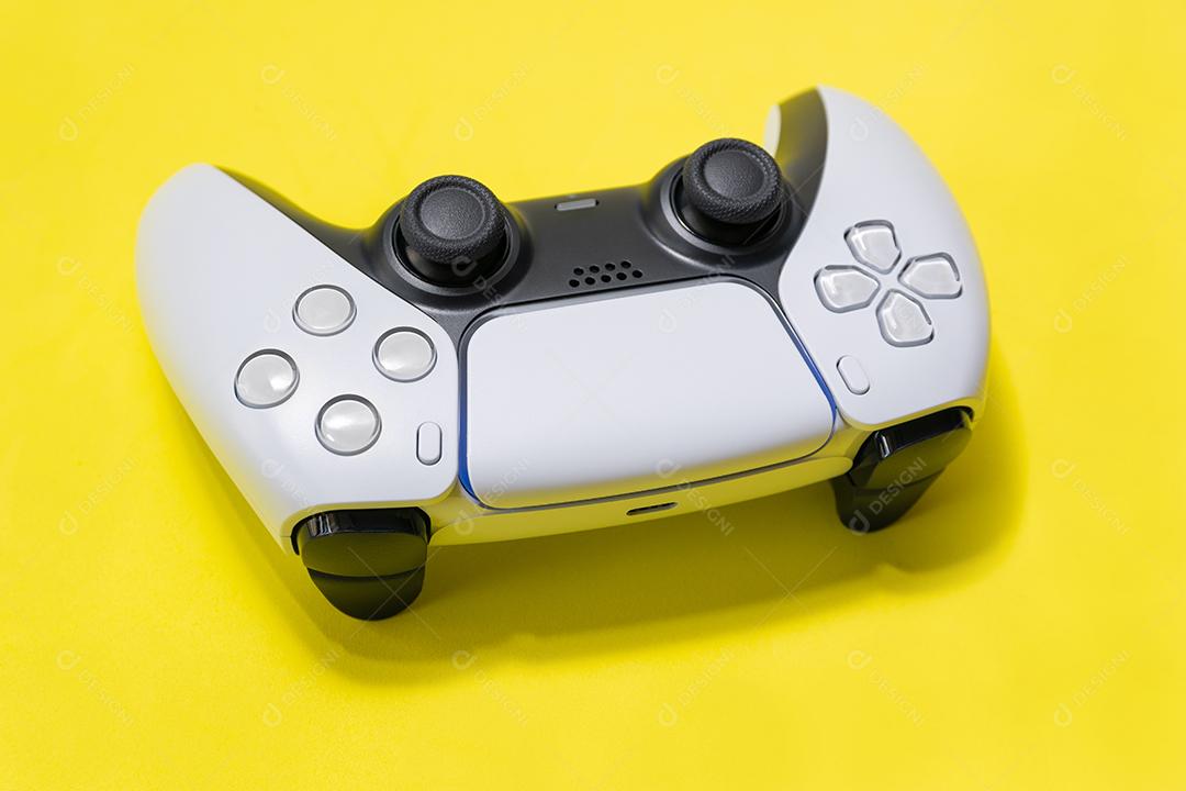 Controlador de Jogos de Última Geração Com Foco de Luz Imagem JPG