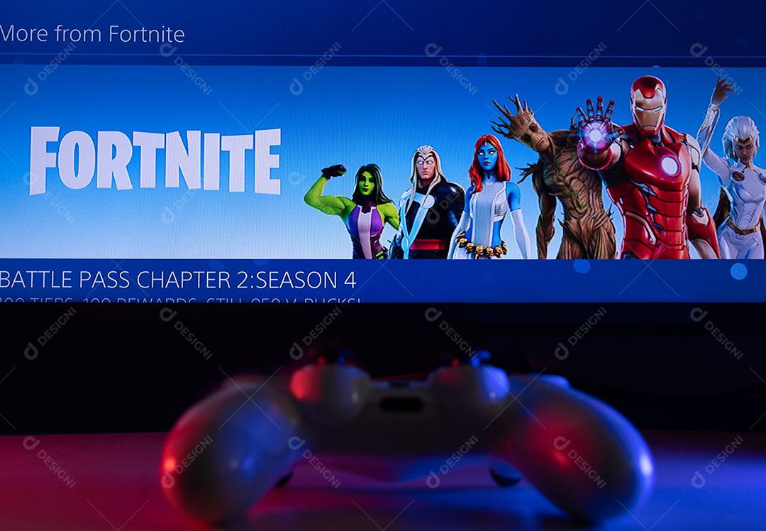 Foto São Paulo, Brasil Fortnite Temporada 4 Roda na Tv Com Controle do Playstation 4