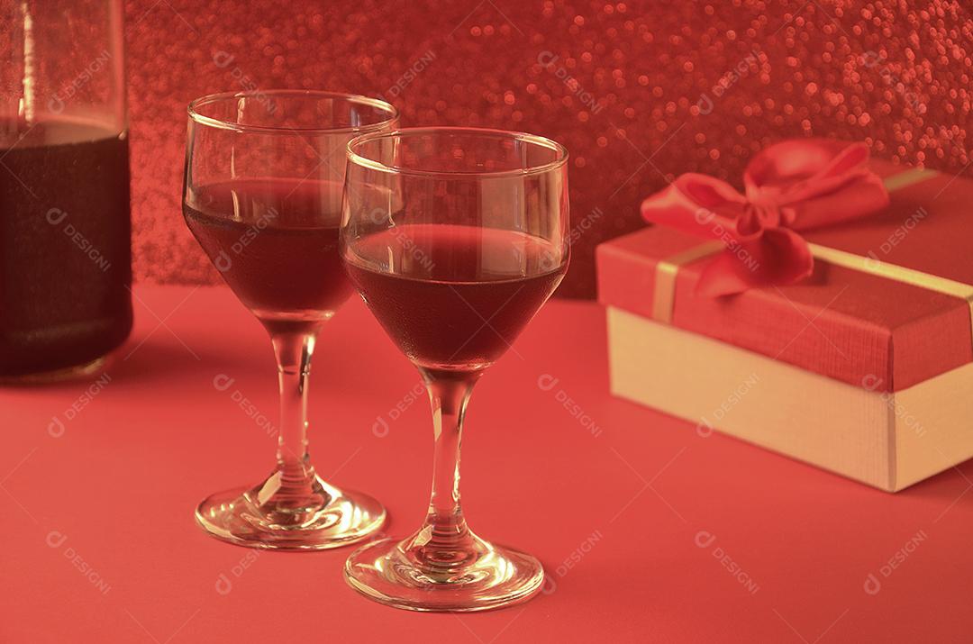 Taças de Vinho Com Caixa de Presente Imagem JPG