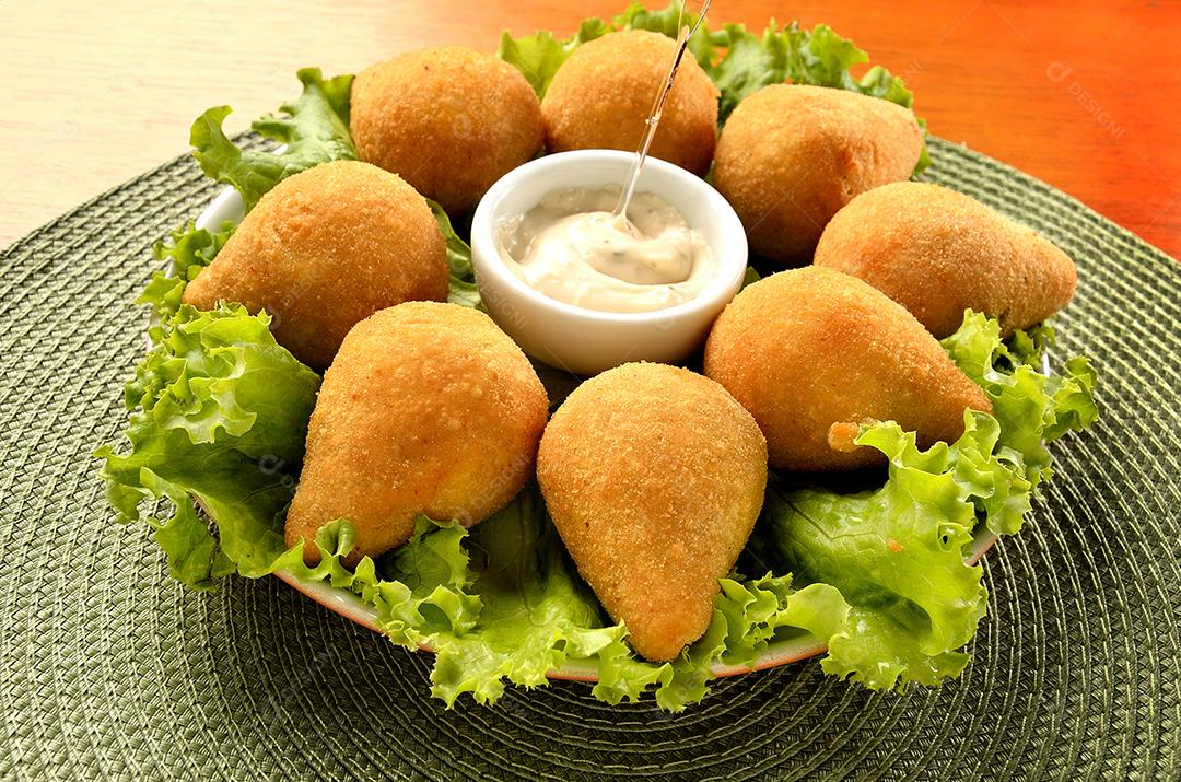 Porção de Coxinha de Frango Imagem JPG