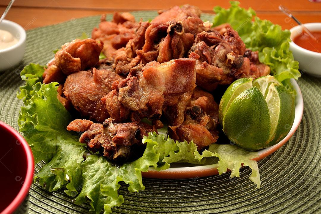 Porção de Frango a Passarinho Imagem JPG