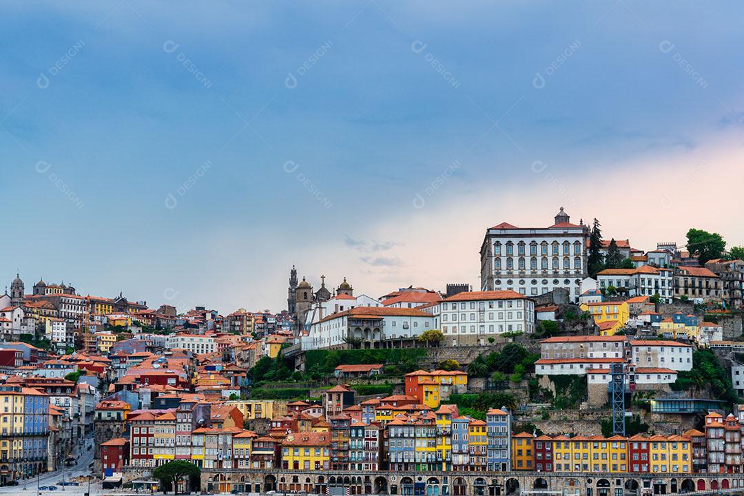 Foto Paisagem Urbana Panorâmica da Cidade Velha do Porto Distrito de Ribeira Porto