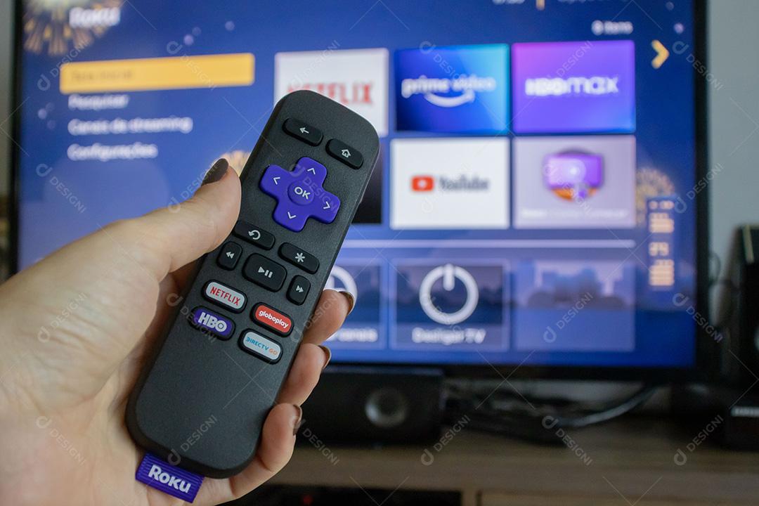 Roku Express, Aparelho de Tv Box Com Serviço de Streaming no Brasil e Controle Remoto Imagem JPG