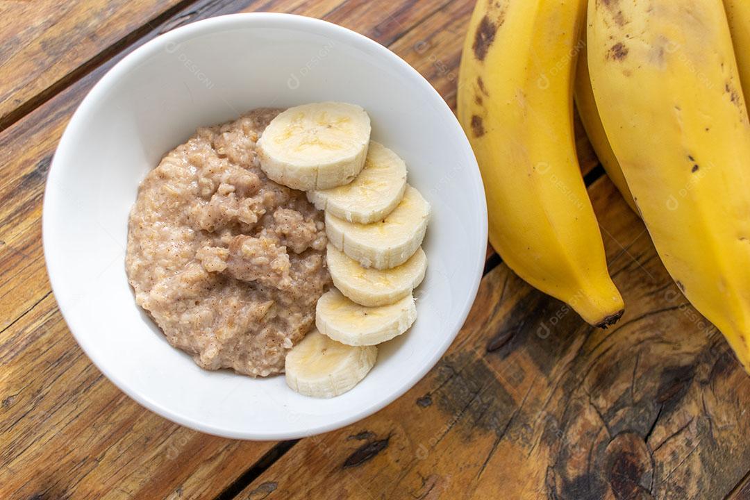 Aveia com Banana - Café da Manhã Vegano com Grãos Integrais JPG