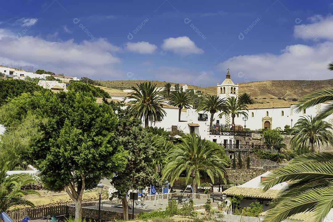 Foto Paisagem da Cidade Histórica de Betancuria a Vila Mais Antiga das Ilhas Canárias