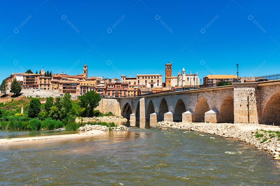 Vista Da Cidade De Tordesilhas Na Espanha Imagem JPG