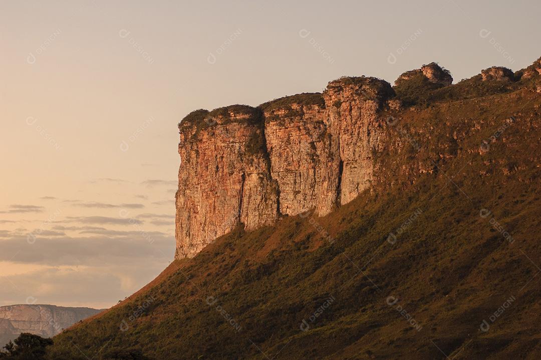 Penhascos Rochosos Do Parque Nacional Da Chapada Diamantina Imagem JPG