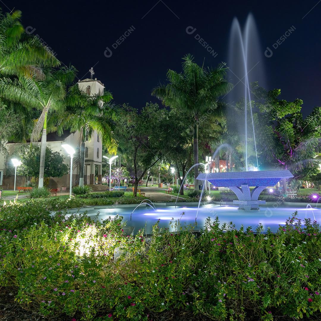 Fonte da Praça São José no centro de Cassilandia