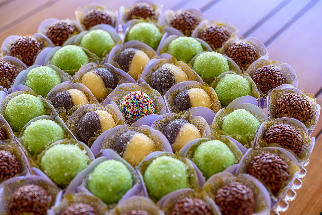 Brigadeiro E Docinhos Imagem JPG