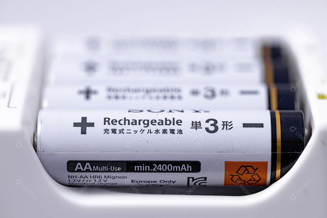 Baterias Sony Tamanho AA e Tecnologia Ni-Mh Imagem JPG