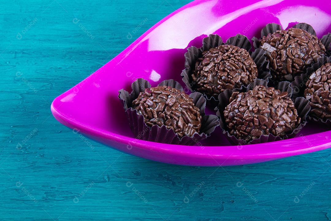 Brigadeiro Tradicional Chocolate Doce Brasileiro Chocolate Granulado Imagem JPG