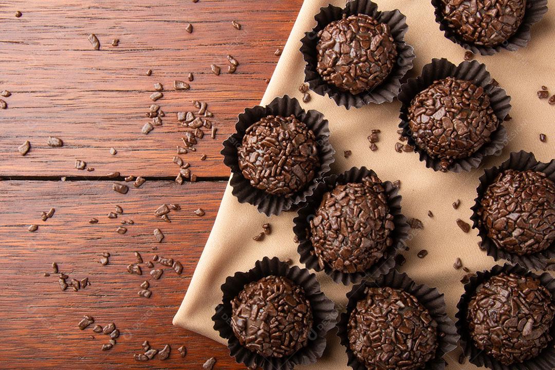 Brigadeiro Doce Tradicional Brasileiro Doces Variados para Festa Imagem JPG