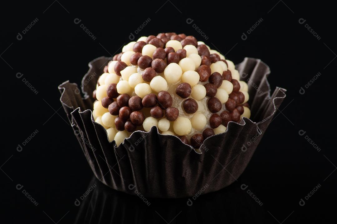 Brigadeiro Doce Tradicional Brasileiro Doces Variados para Festa Imagem JPG