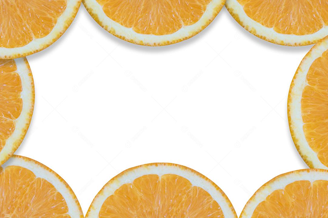 Foto Laranjas Inteiras Maduras e Pedaços Cortados