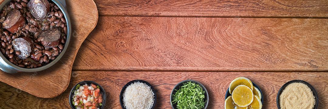 Feijoada Comida Tradicional Brasileira Vista do Topo Formato Ao ar Livre Imagem JPG