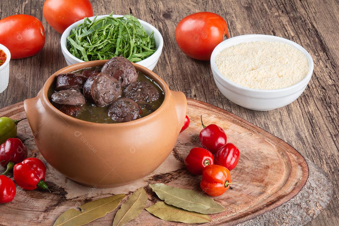 Feijoada Comida Tradicional Brasileira Vista do Topo Formato Imagem JPG