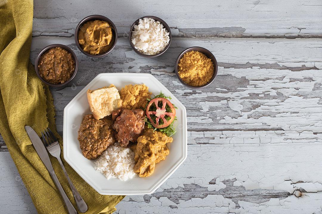 Caruru Tradicional Comida Afro Brasileira Típica da Bahia Imagem JPG