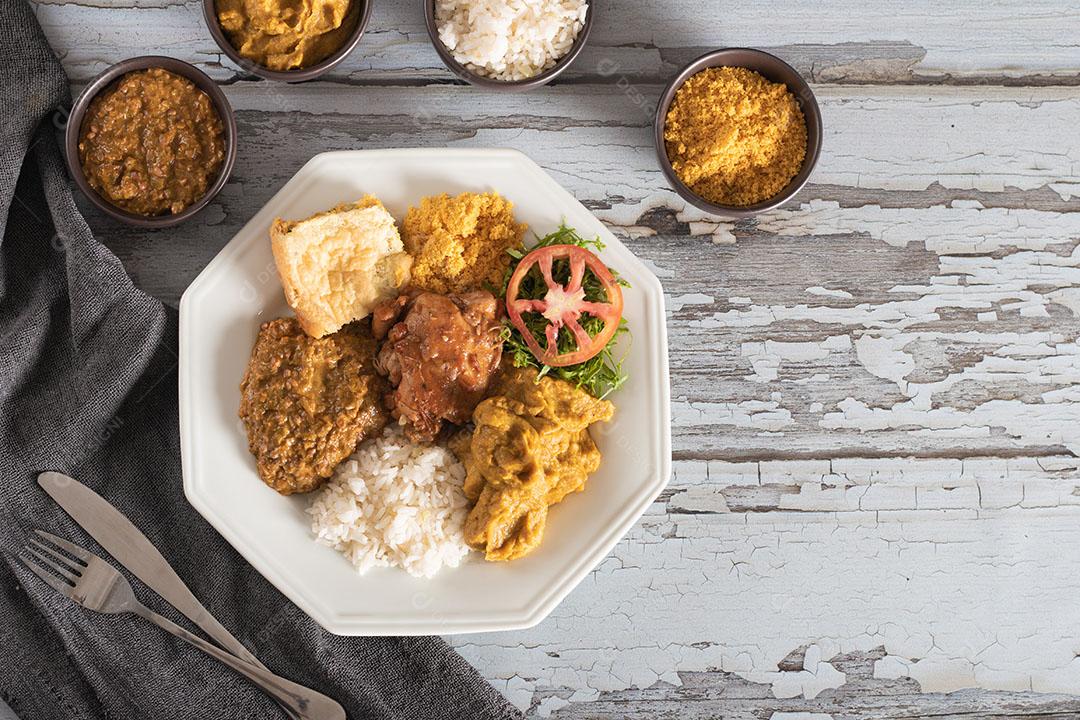 Caruru Tradicional Comida Afro Brasileira Típica da Bahia Imagem JPG