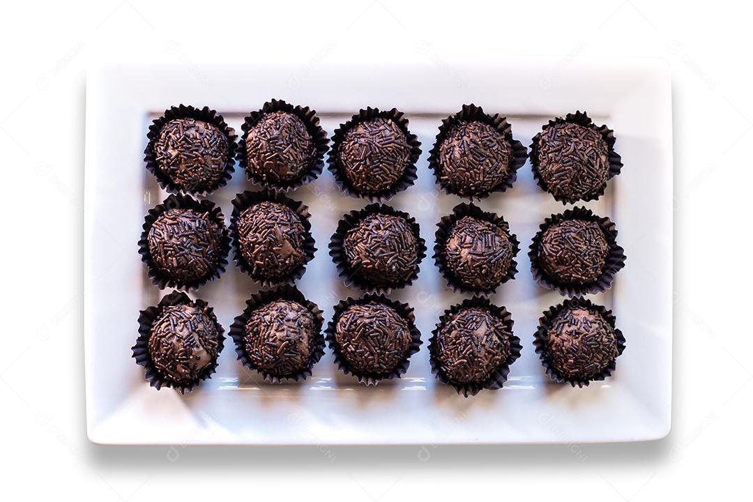 Brigadeiro na Vista Superior da Bandeja Branca Imagem JPG