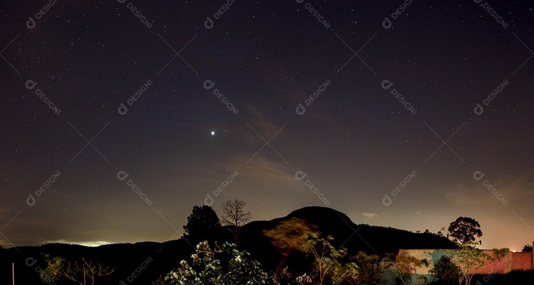 Ceu estrelado floresta Imagem JPG