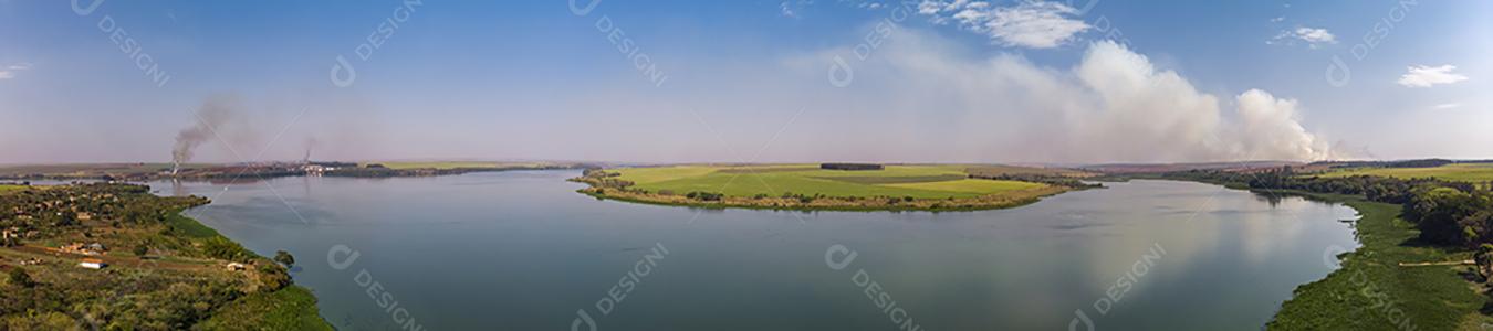 Lago floresta vista aerea Imagem JPG