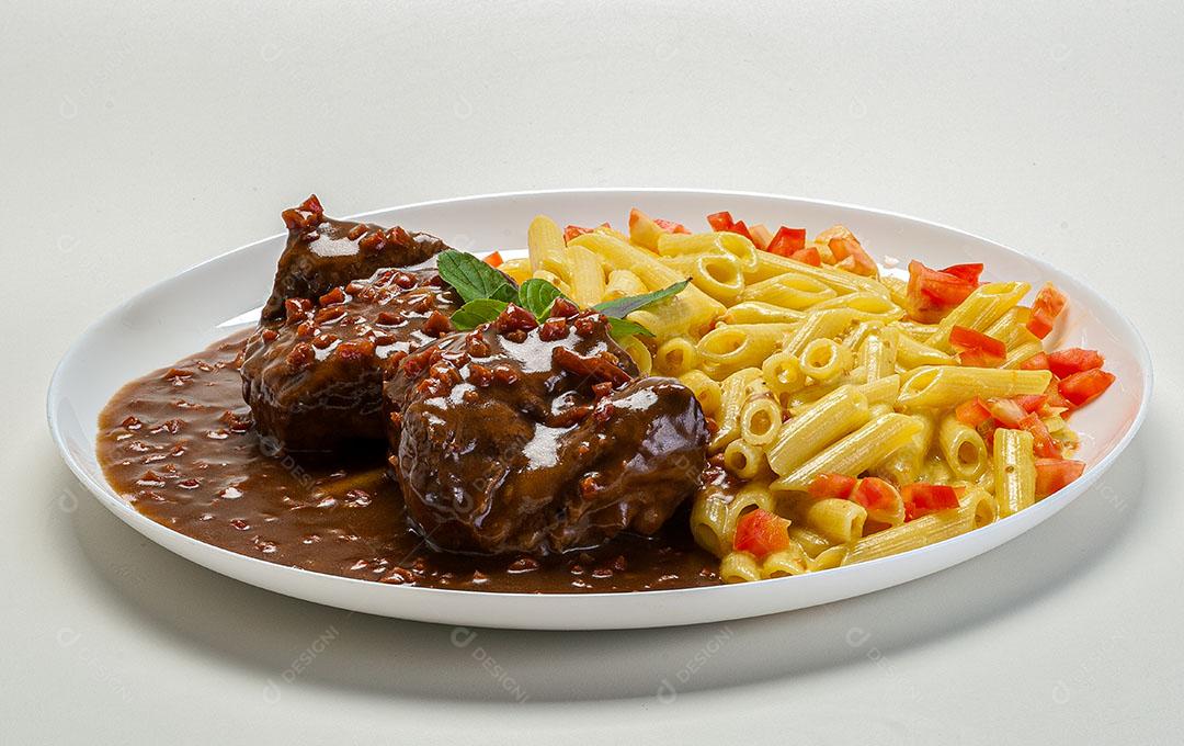 Penne Pasta With Roast Beef and Bacon Image JPG