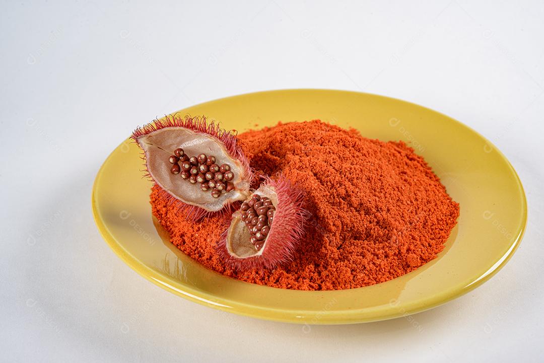 Urucum Em Pó E Sementes Utilizadas Como Corante Alimentar Natural Imagem JPG