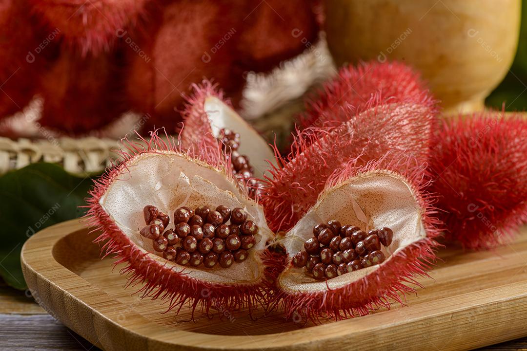 Urucum Suas Sementes São Utilizadas Como Corante Alimentar Natural Imagem JPG