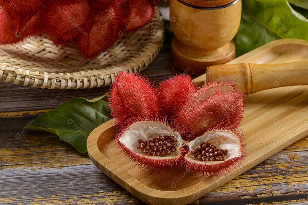 Urucum Suas Sementes São Utilizadas Como Corante Alimentar Natural Imagem JPG