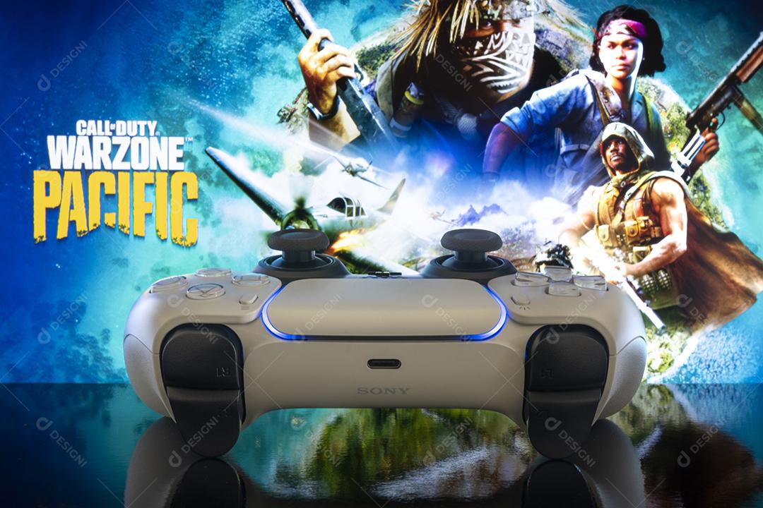 Fotos Controlador Playstation 5 com Call of Duty Warzone Pacific em segundo plano