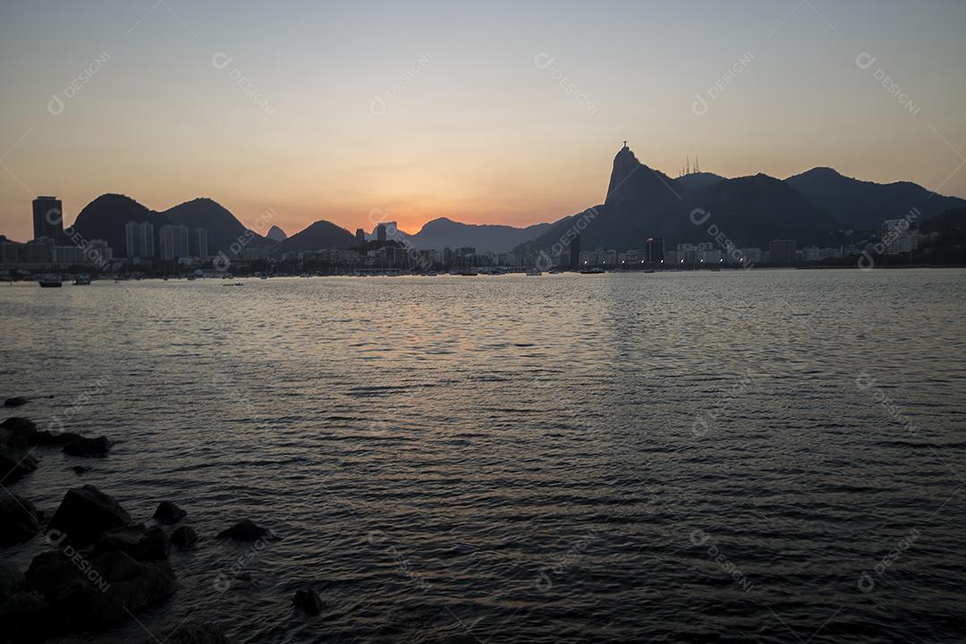 Pôr do Sol na Urca no Rio de Janeiro Brasil Imagem JPG