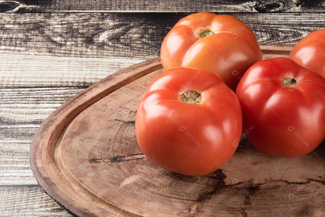 Detalhe de Tomates Maduros Vermelhos Imagem JPG