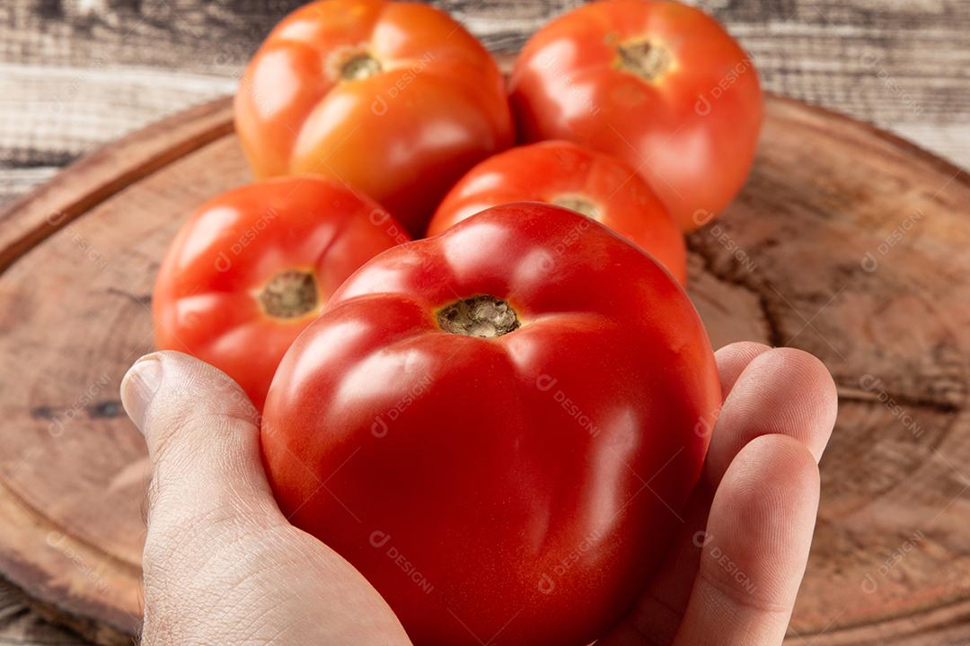 Detalhe de Tomates Maduros Vermelhos Imagem JPG