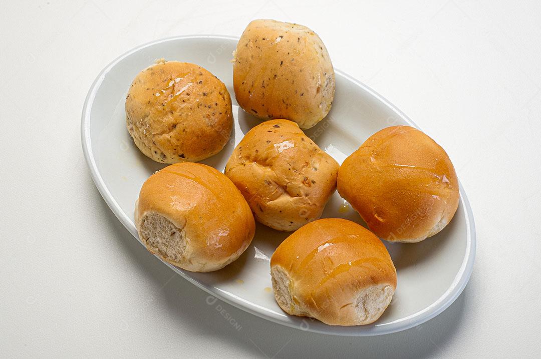 Vários Tipos de Pães Integrais e Com Sementes de Gergelim Imagem JPG