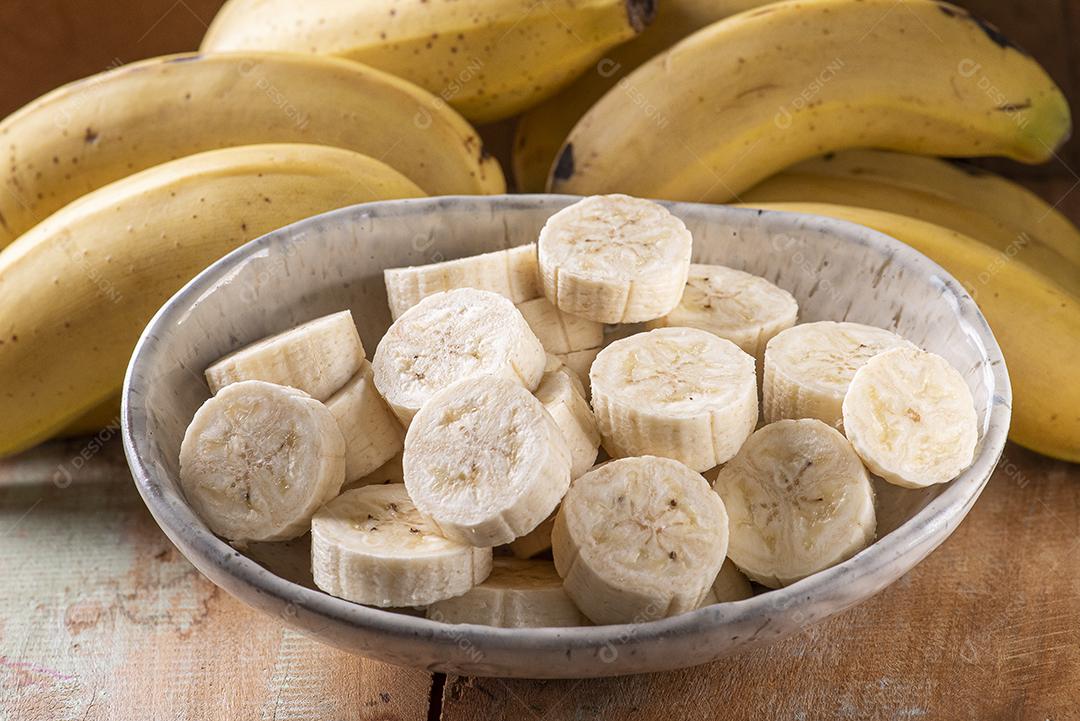 banana na tigela JPG