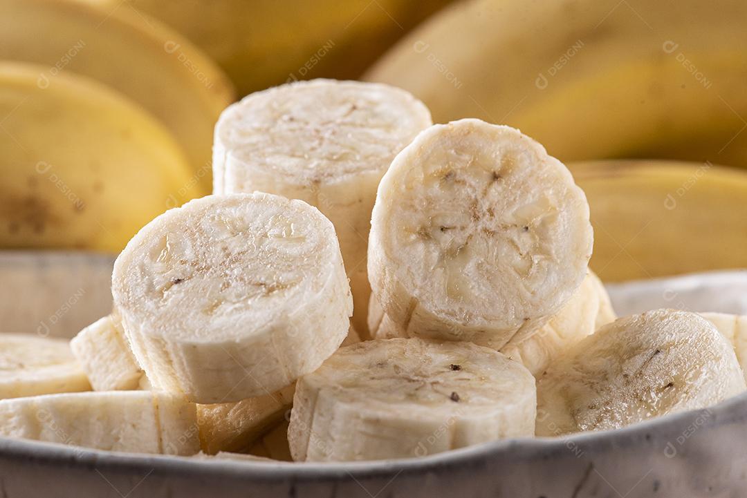 banana na tigela JPG