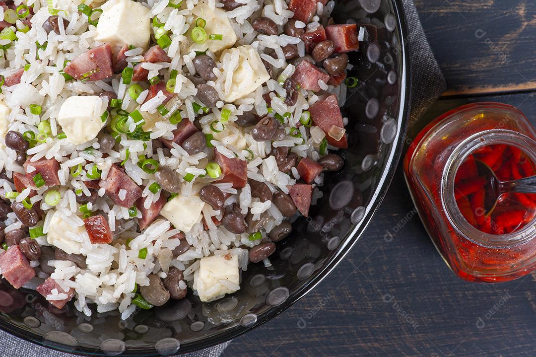 Comida brasileira chamada Baião de Dois. Muito comum no norte JPG