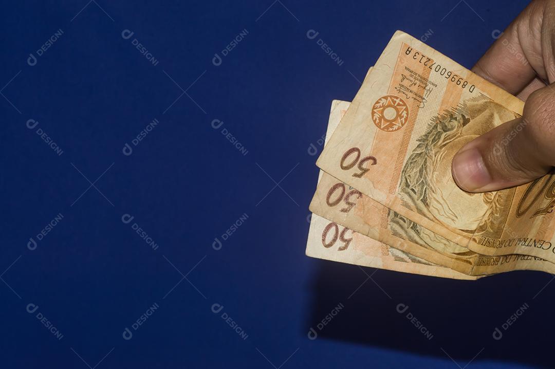 Notas de reais dinheiro 50 reais