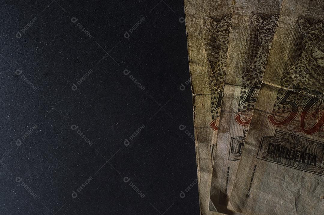 Notas de reais dinheiro 50 reais