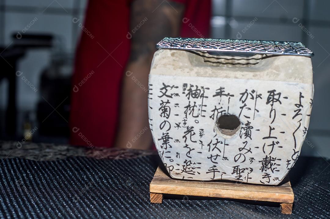 Grelha japonesa para mesa de churrasco