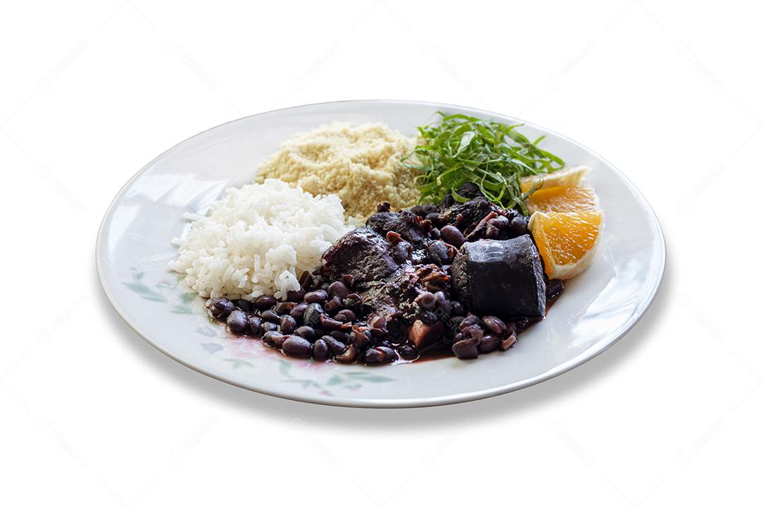 Foto Feijoada Comida Tradicional Brasileira Prato de Comida Isolado no Fundo Branco