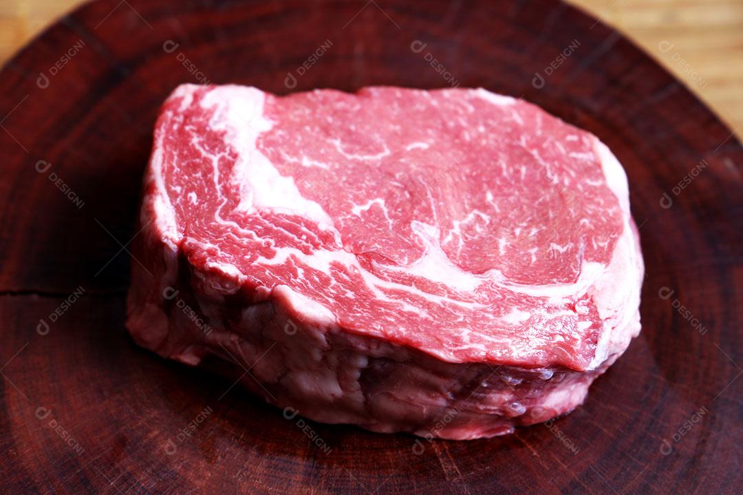 Entrecote ou Bife Churrasco Brasileiro de Carne Crua Imagem JPG