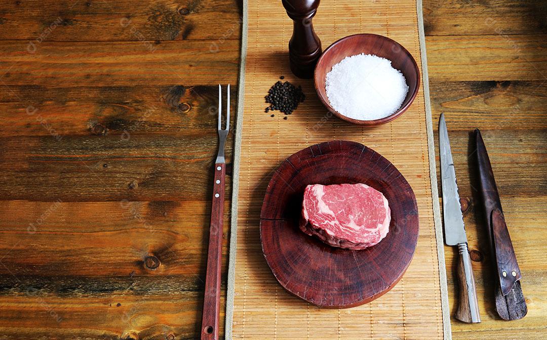 Entrecote ou Bife Churrasco Brasileiro de Carne Crua Imagem JPG
