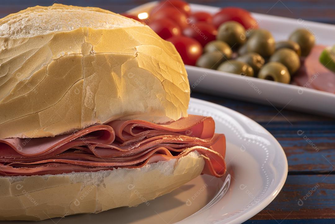 Sanduiche Mortadela JPG