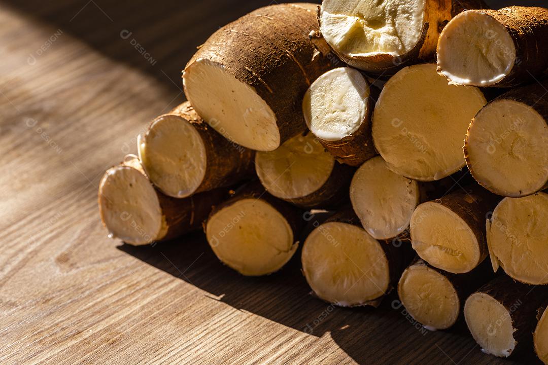 Fotos Mandioca, também chamada de mandioca, mandioca, balinghoy, mogo, mandioca, ka