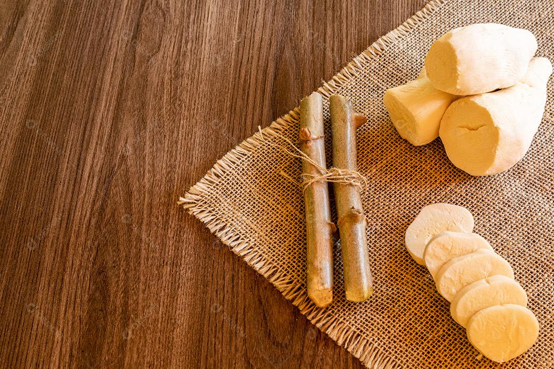 Fotos Mandioca, também chamada de mandioca balinghoy, mogo, mandioca